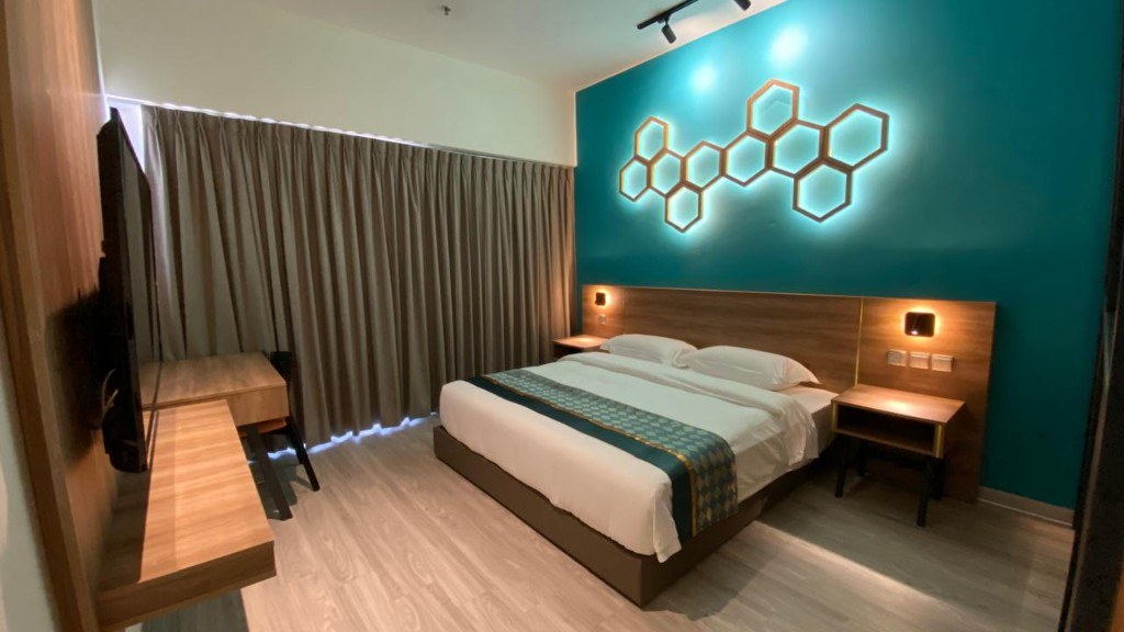 Family suite master bedroom